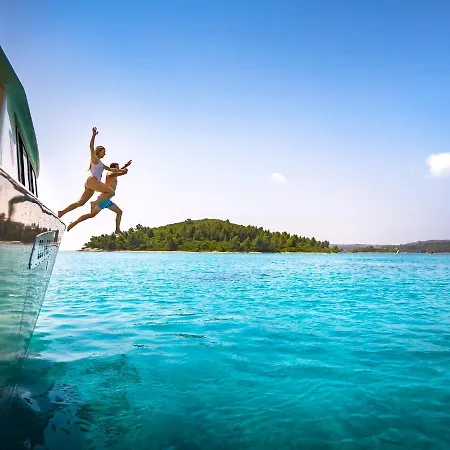 Aminess Younique Liburna 4* Корчула