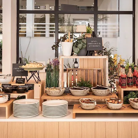 Aminess Younique Liburna Отель