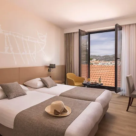 Aminess Younique Liburna Отель