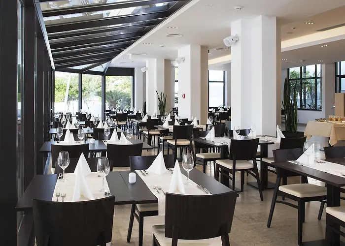 Szálloda Aminess Liburna 4*