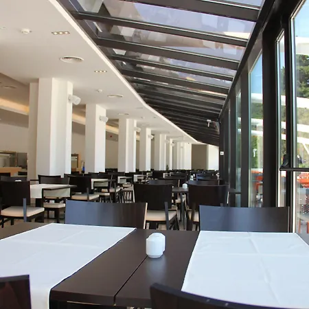 Aminess Younique Liburna 4*