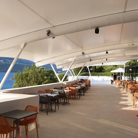 Hotel Aminess Younique Liburna 4*